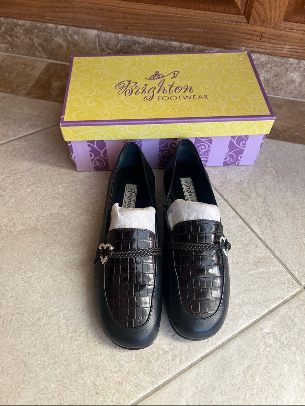 Brighton Black Croc-Pattern Leather Loafers with Heart Accent